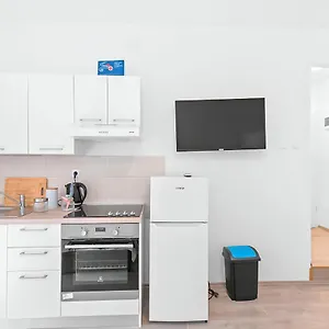 https://pomerio-apartments.primorje-gorskikotar.com